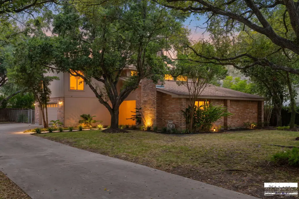 2910 Clifford Dr., Harlingen, TX 78550 - #1