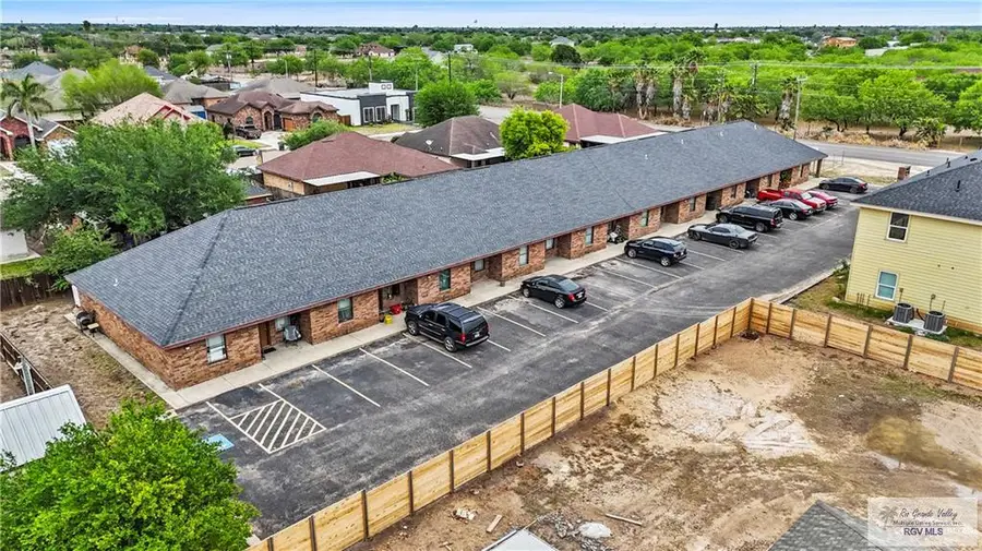 1405 S Los Ebanos Rd, Mission, TX 78572 - #2