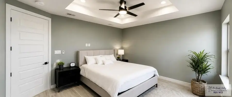 2005 New Combes Rd, Harlingen, TX 78550 - #2