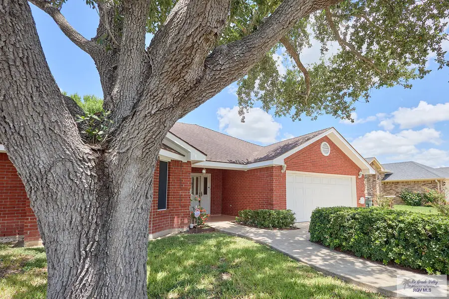2609 Thomas Ln., Harlingen, TX 78550 - #3