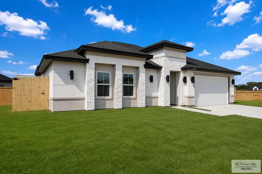 7525 Lake Havasu, Brownsville, TX 78520 - #2