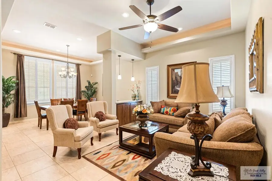 3300 Santa Olivia, Mission, TX 78572 - #2