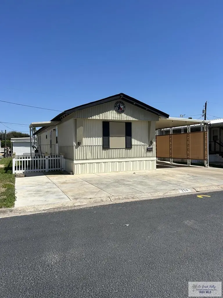 216 Guadalajara St., Mercedes, TX 78570 - #2