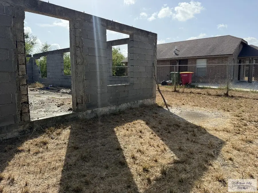 Lot 16 Laguna Madre Dr. #Lot 16, Brownsville, TX 78521 - #2
