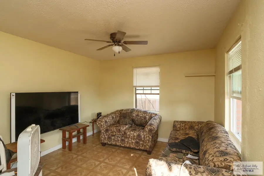 2033 Johnson St., Brownsville, TX 78521 - #2