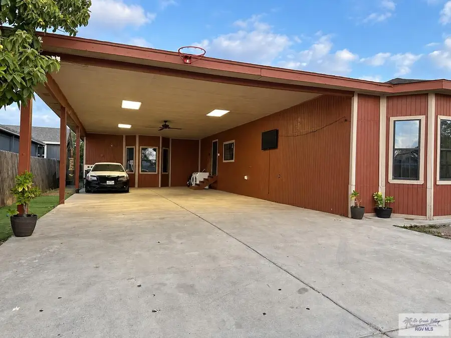 9204 Pagosa St, Brownsville, TX 78520 - #2