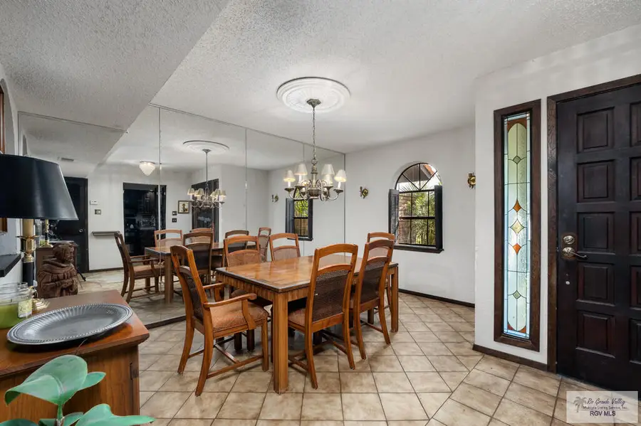 507 De Leon Ave., Rancho Viejo, TX 78575 - #2