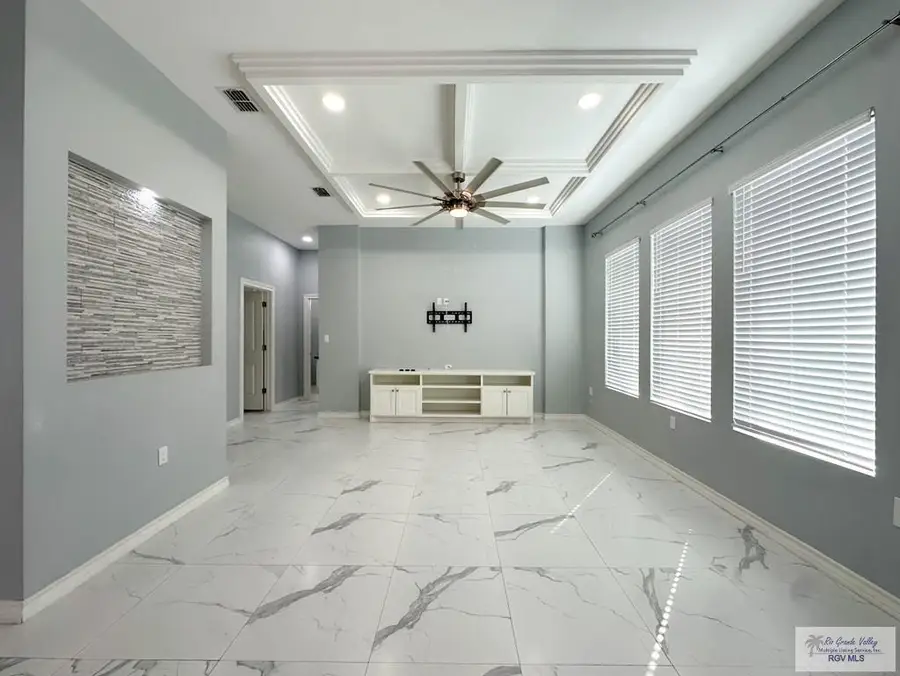 6876 Red Pine, Brownsville, TX 78521 - #3