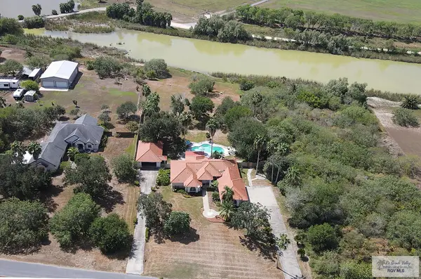 39574 Palm Dr., BAYVIEW, TX 78566