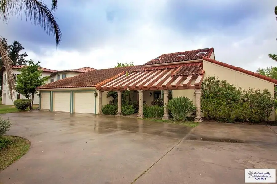 463 Champions Dr., Brownsville, TX 78520 - #2