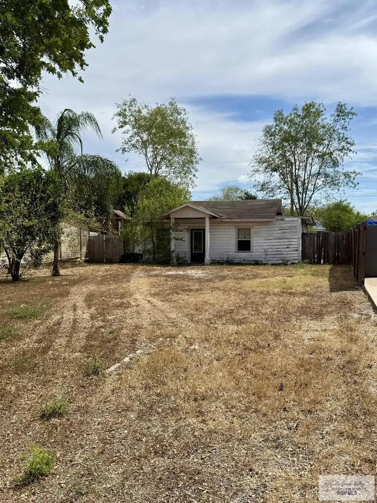 614 E Filmore Ave, Harlingen, TX 78550 - #2