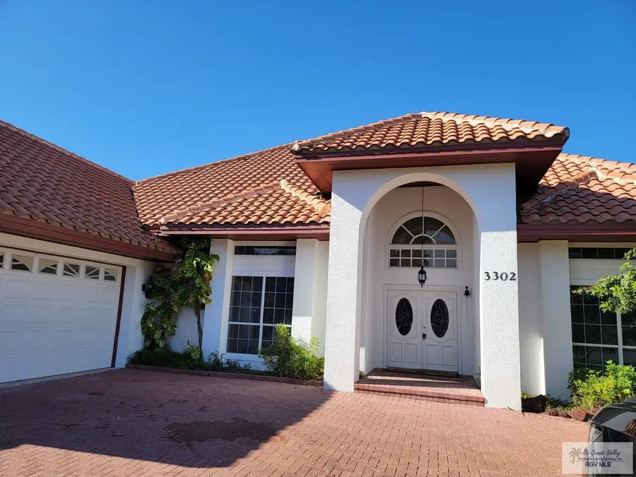 3302 E Cobblestone Cir., Harlingen, TX 78550 - #3