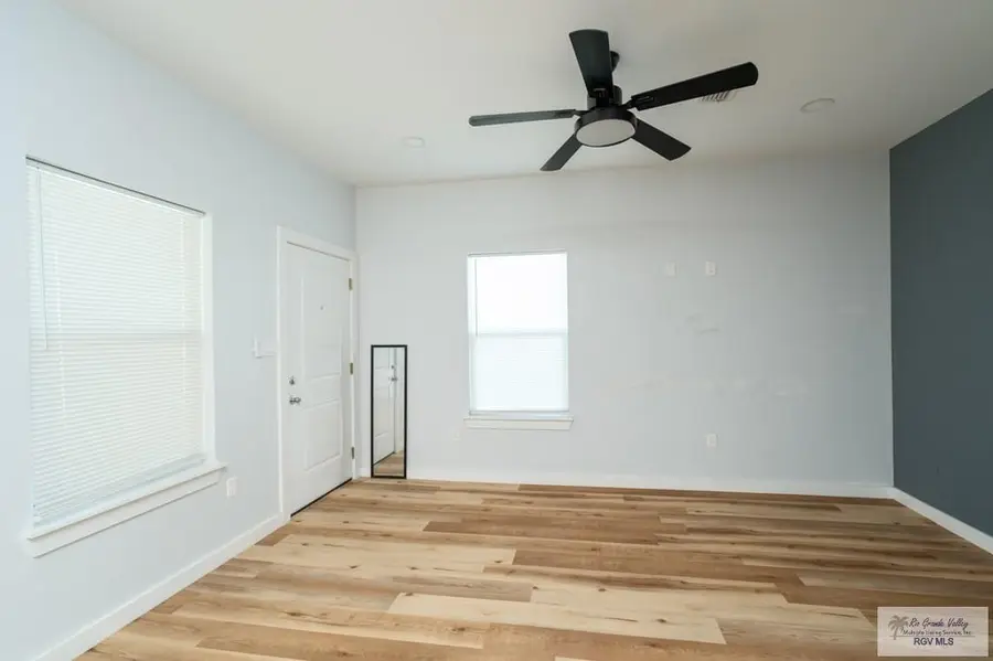 1207 W Kennedy St, Pharr, TX 78577 - #2