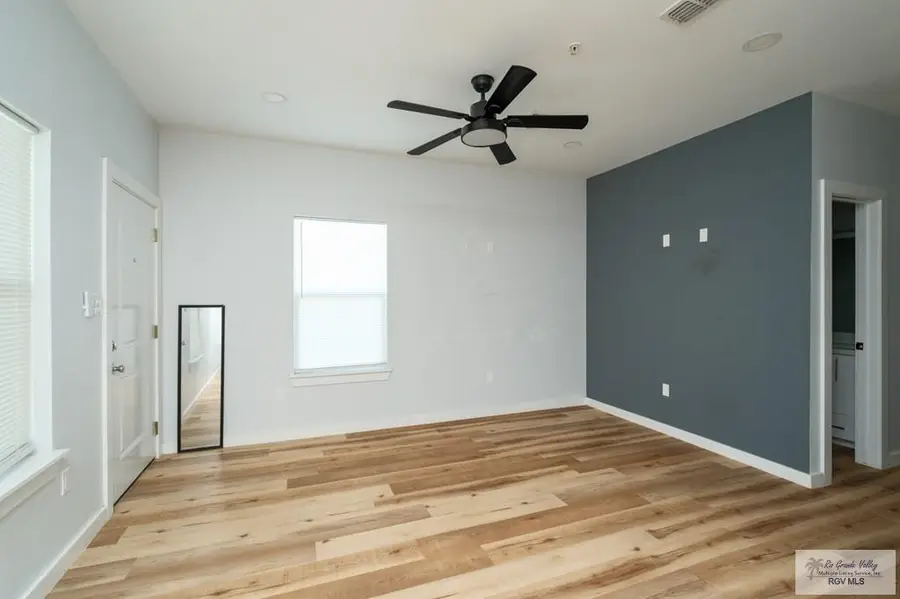 1207 W Kennedy St, Pharr, TX 78577 - #3