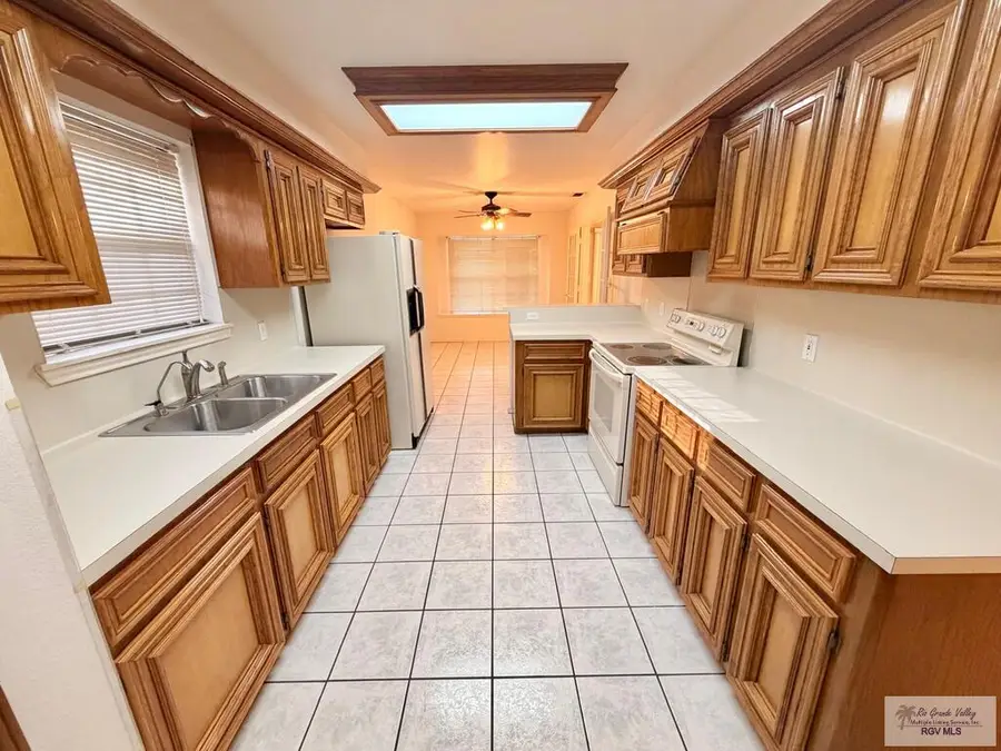 965 Alta Mesa Blvd., Brownsville, TX 78526 - #3