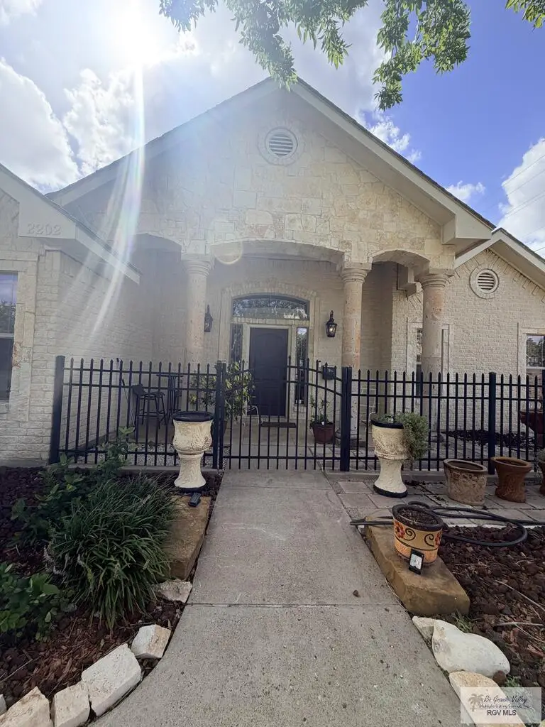 2202 Horseshoe Cir, Harlingen, TX 78552 - #2