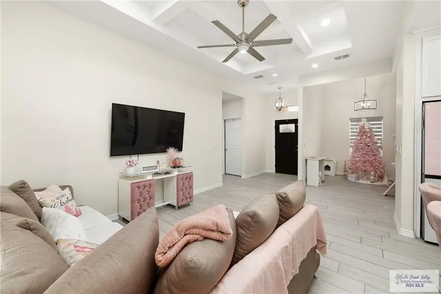 3312 Cascade Dr., Weslaco, TX 78599 - #3