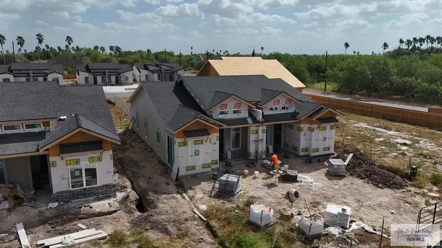 806 Saint St, Harlingen, TX 78552 - #3