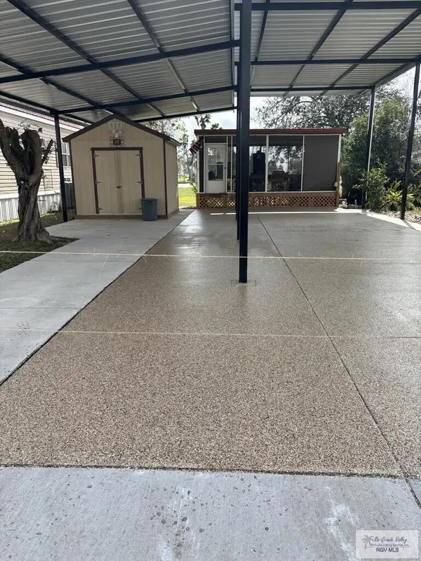 21 Colorado River Dr., BROWNSVILLE, TX 78520