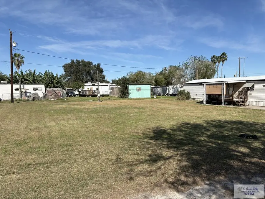 27327 Iowa #11, 12, 13, La Feria, TX 78559 - #2