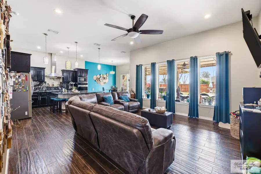 4201 Country Rd., Edinburg, TX 78541 - #3