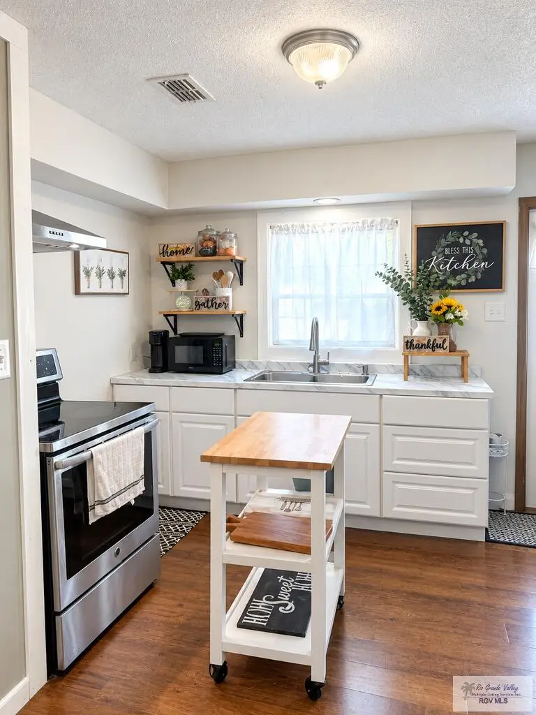 2414 E Crockett Ave., Harlingen, TX 78550 - #3