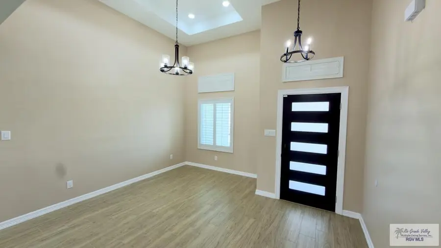 113 Republic Cir, San Benito, TX 78586 - #3