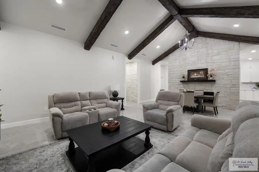 7736 Gastin Dr., Brownsville, TX 78520 - #3
