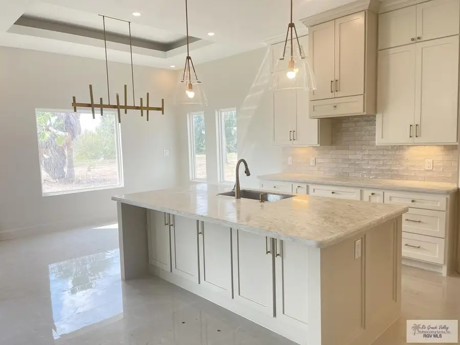 4821 Carmen Ave., Rancho Viejo, TX 78575 - #3