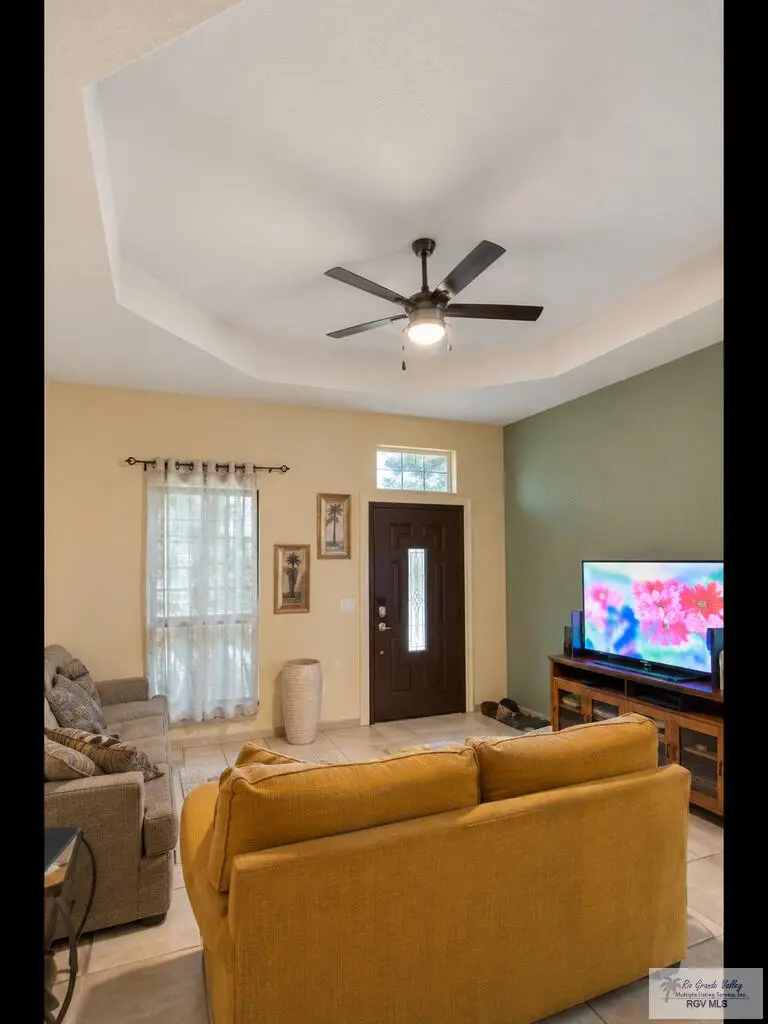 6847 Blue Spruce St., Brownsville, TX 78526 - #3