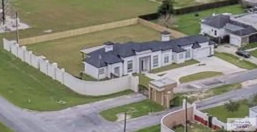 35575 Calle Pizarra Pr, Brownsville, TX 78520 - #2