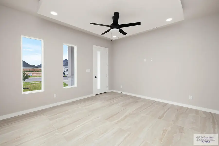 4225 Casamigos St, Harlingen, TX 78552 - #2