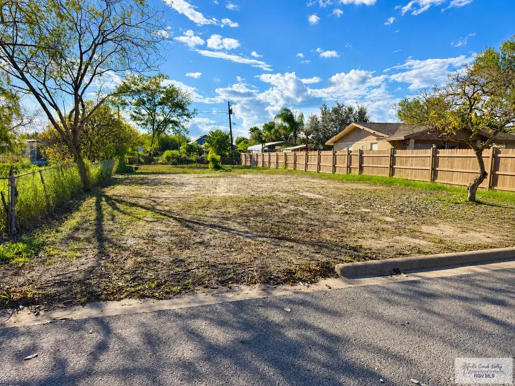 1022 & 1024 S 5th St., Harlingen, TX 78550 - #1
