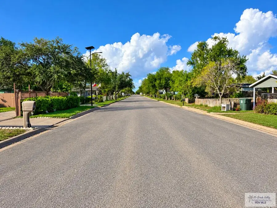 1022 & 1024 S 5th St., Harlingen, TX 78550 - #2
