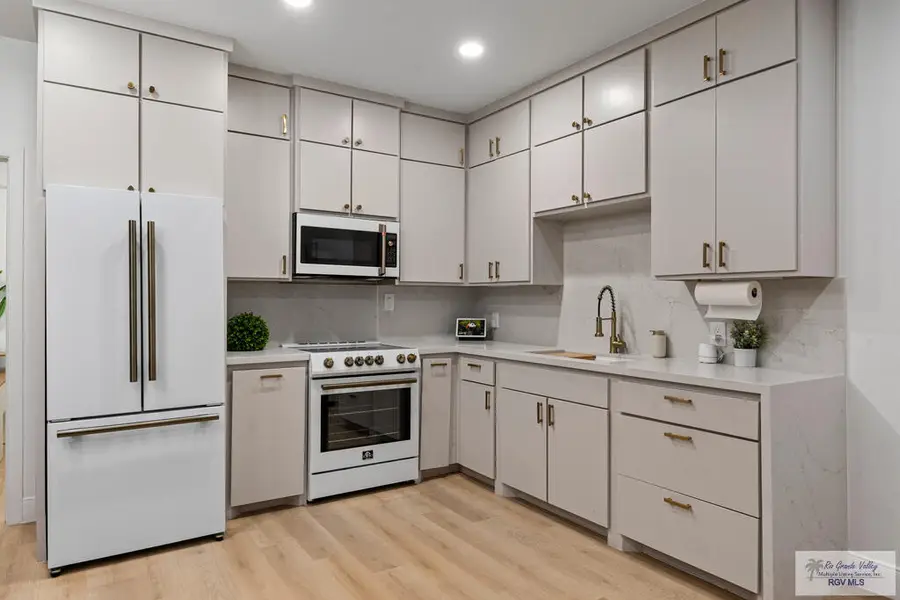 1412 E Keeton Ave. #4, McAllen, TX 78503 - #3