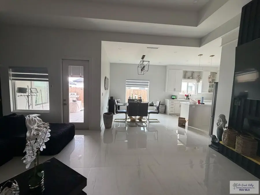 7121 Lake Tahoe, Brownsville, TX 78520 - #2