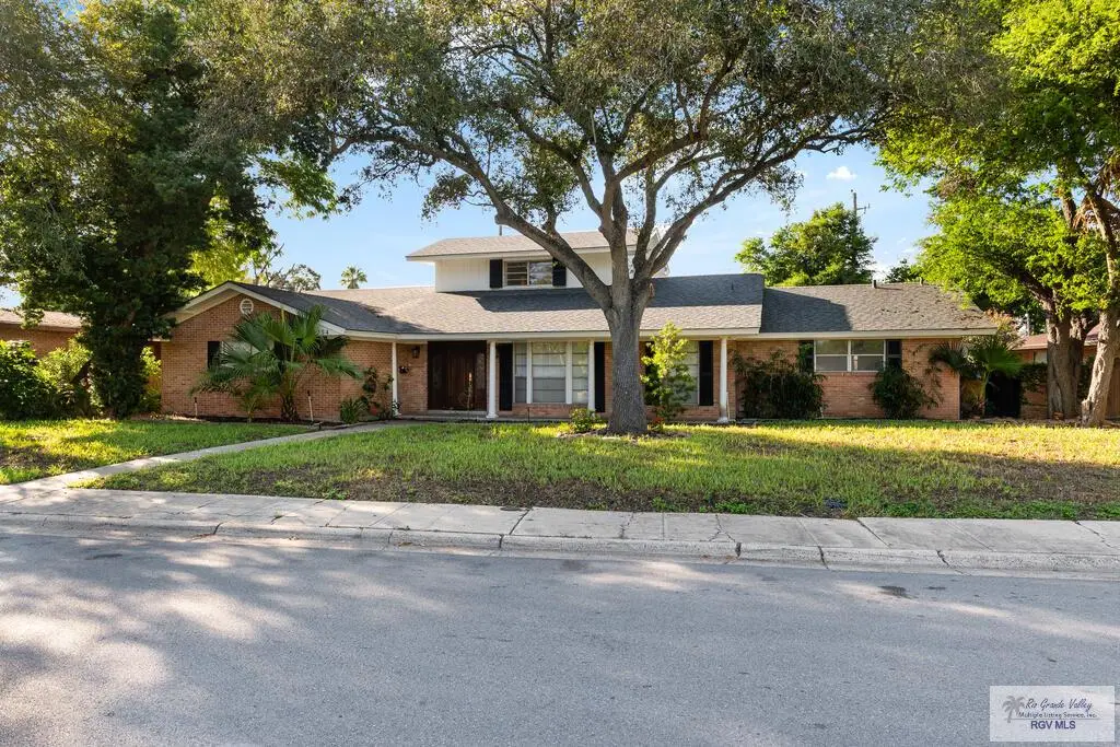 1254 Cottonwood, Brownsville, TX 78520 - #1
