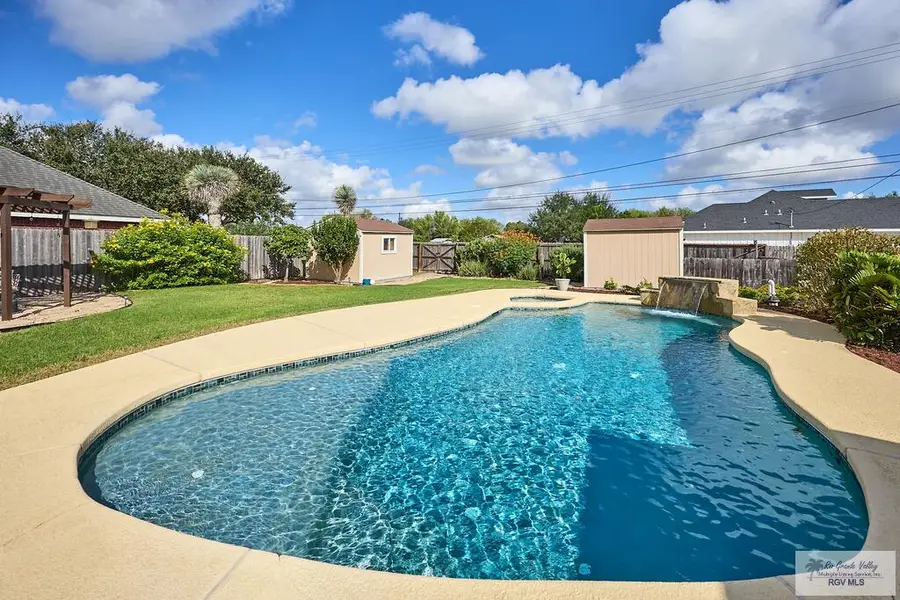609 E Matz Ave., Harlingen, TX 78552 - #2