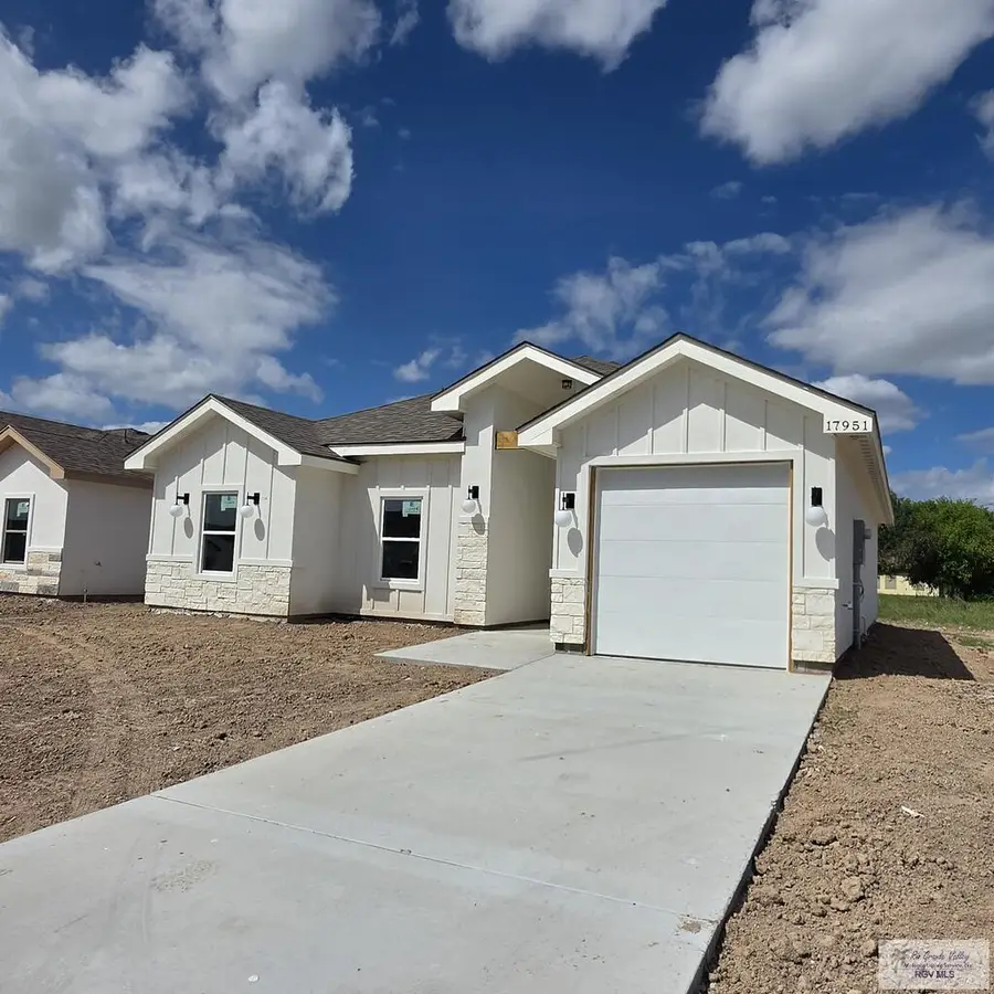 17951 Spruce St, Harlingen, TX 78552 - #3