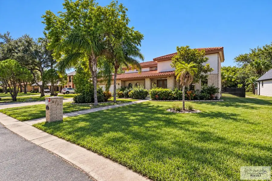 613 Escandon Ave., Rancho Viejo, TX 78575 - #2