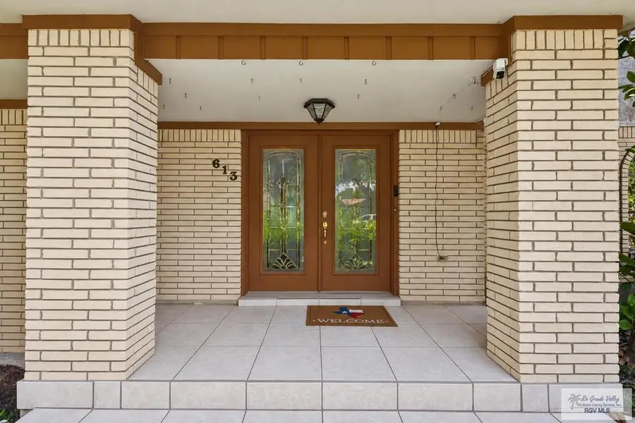 613 Escandon Ave., Rancho Viejo, TX 78575 - #3