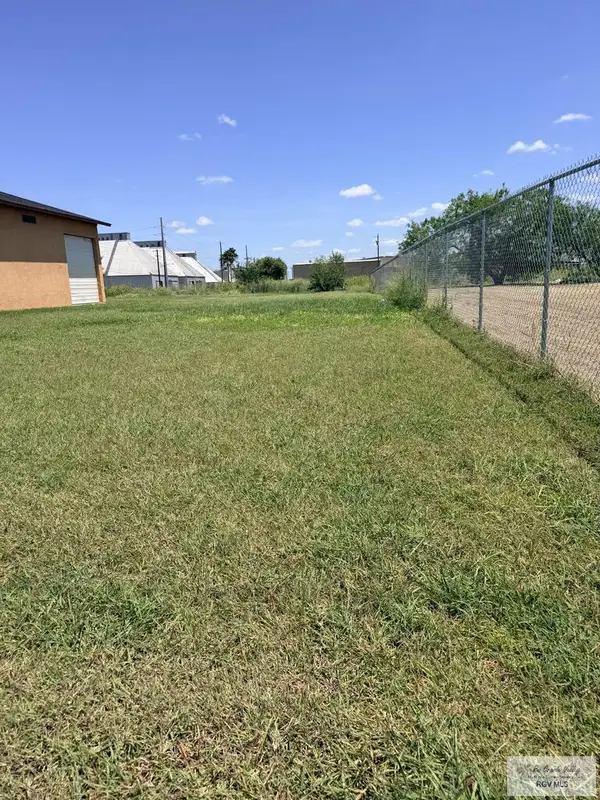 2029 Lozano St, HARLINGEN, TX 78550