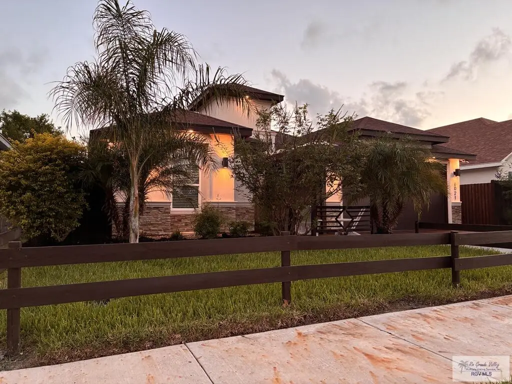 6021 Grapevine Loop, Brownsville, TX 78526 - #1