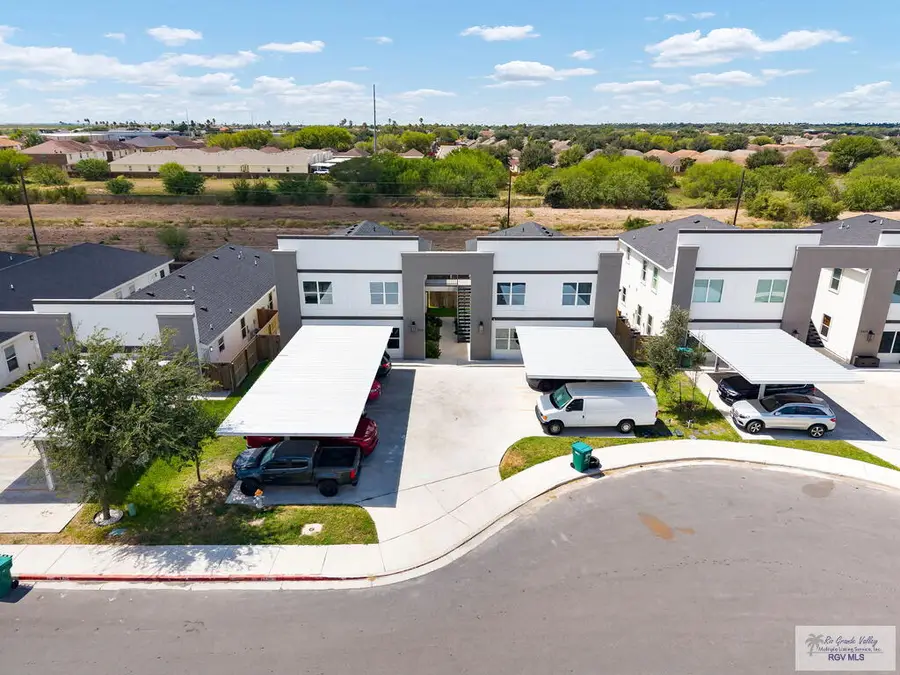 3516 S Dominique Dr, Pharr, TX 78577 - #2