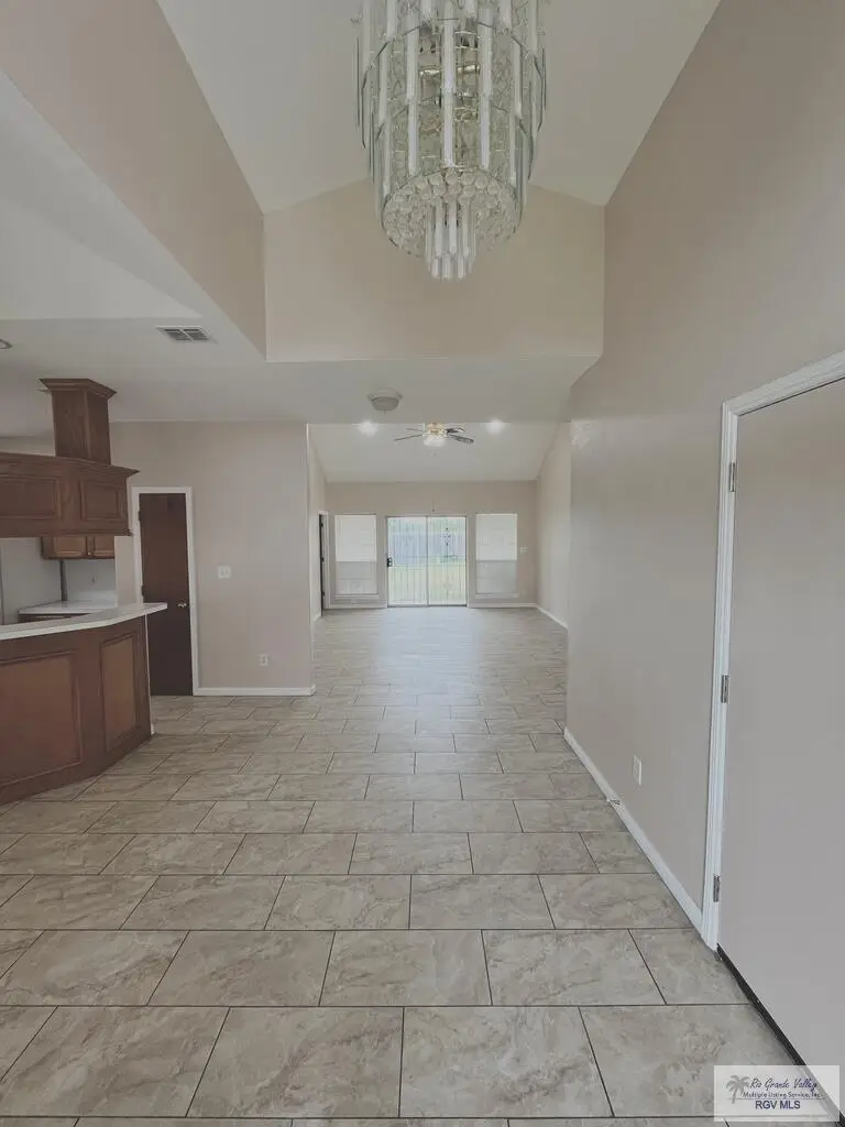 24 Michoacan Ct, Brownsville, TX 78526 - #2