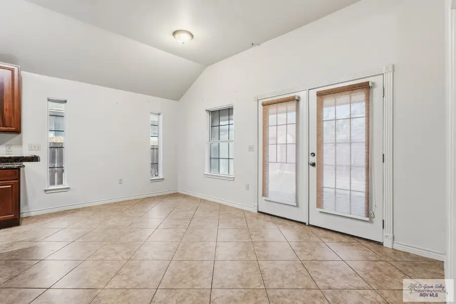 2513 Windsor Place, Brownsville, TX 78520 - #3