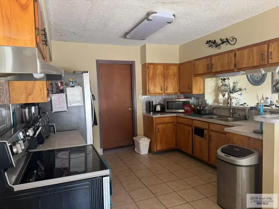 1504 Apollo Ave., Brownsville, TX 78521 - #2