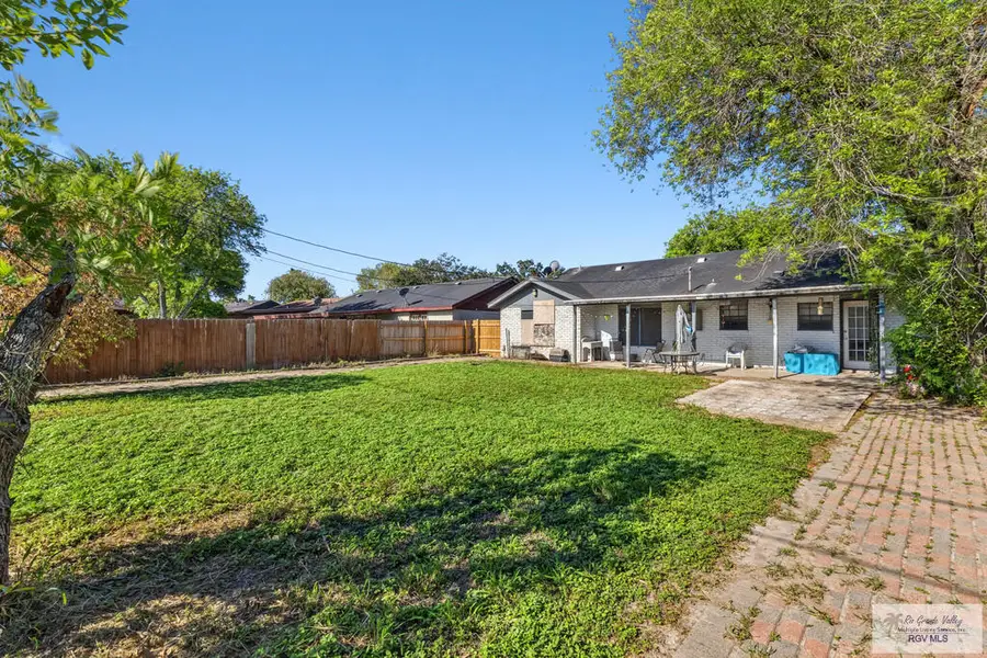 918 S Houston St #5, Harlingen, TX 78550 - #3