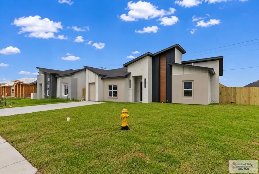 2304 Dorcas Circle, Brownsville, TX 78521 - #3