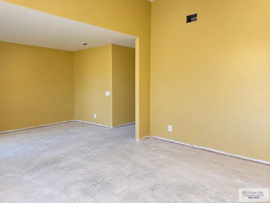 2243 Venice St., Weslaco, TX 78596 - #3